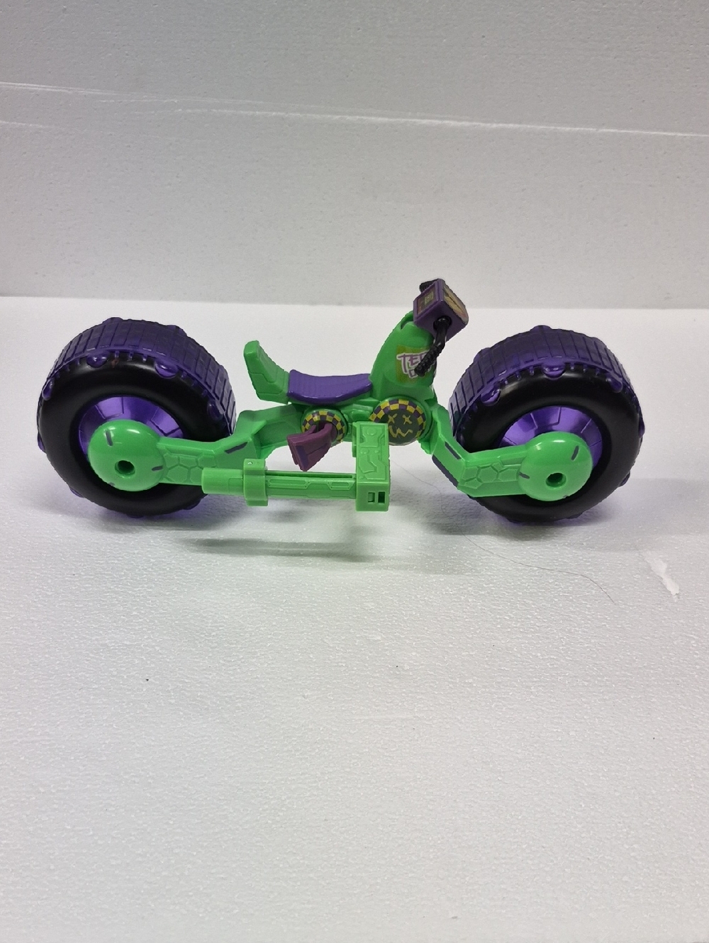 2018 Rise Of The Teenage Mutant Ninja Turtles Shellhog (Donatello)